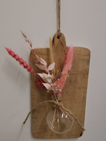Droogbloemen bolvaas aan plank - roze II