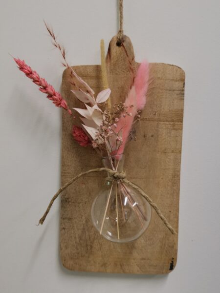 Droogbloemen bolvaas aan plank - roze II
